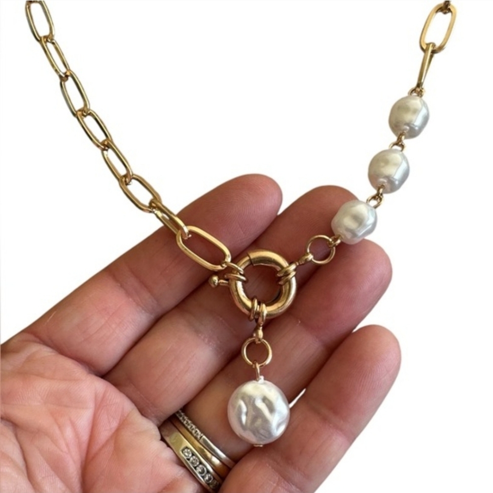 Gold Chain Necklace with White Pearl Accents - Picture 3 of 7